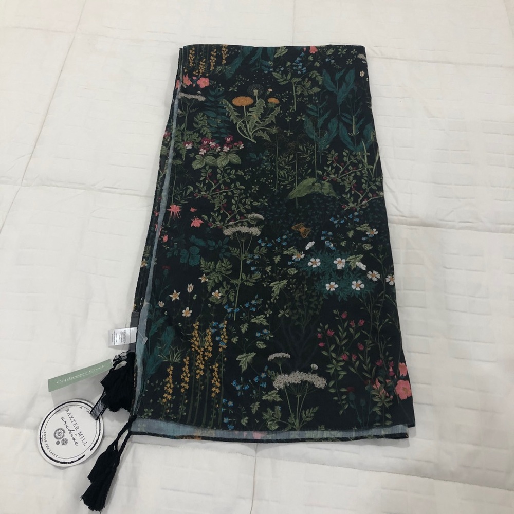 Demdaco Floral Ruana Shawl - Picture 2 of 2
